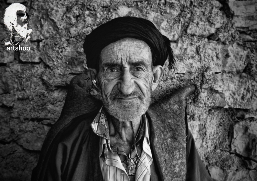 مدل پرتره سیاه قلم